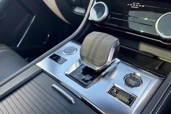 Used Jaguar F-Pace 2023 for sale - 75579901: Photo 13