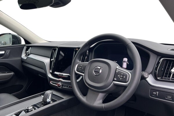 Used Volvo XC60 2021 for sale - 75468918: Photo 10