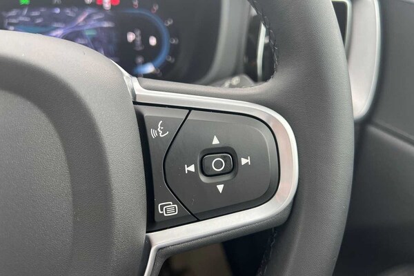 Used Volvo XC60 2021 for sale - 75468918: Photo 12