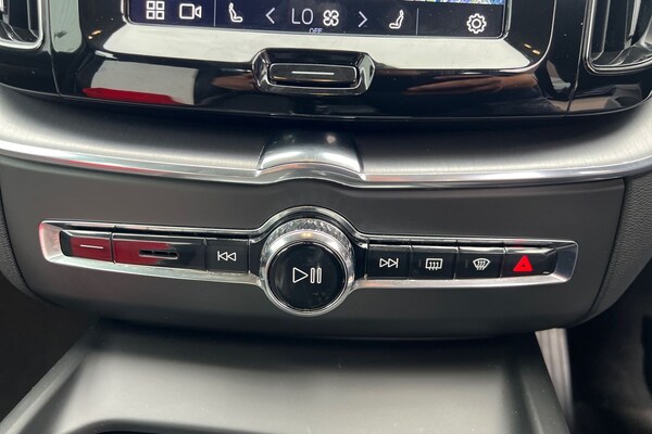 Used Volvo XC60 2021 for sale - 75468918: Photo 14