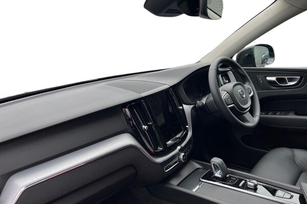 Used Volvo XC60 2021 for sale - 75468918: Photo 2