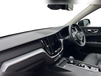 Used Volvo XC60 2021 for sale - 75468918: Photo
