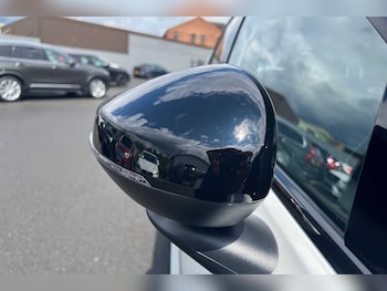 Used Volvo EX30 2025 for sale - 75468921: Photo