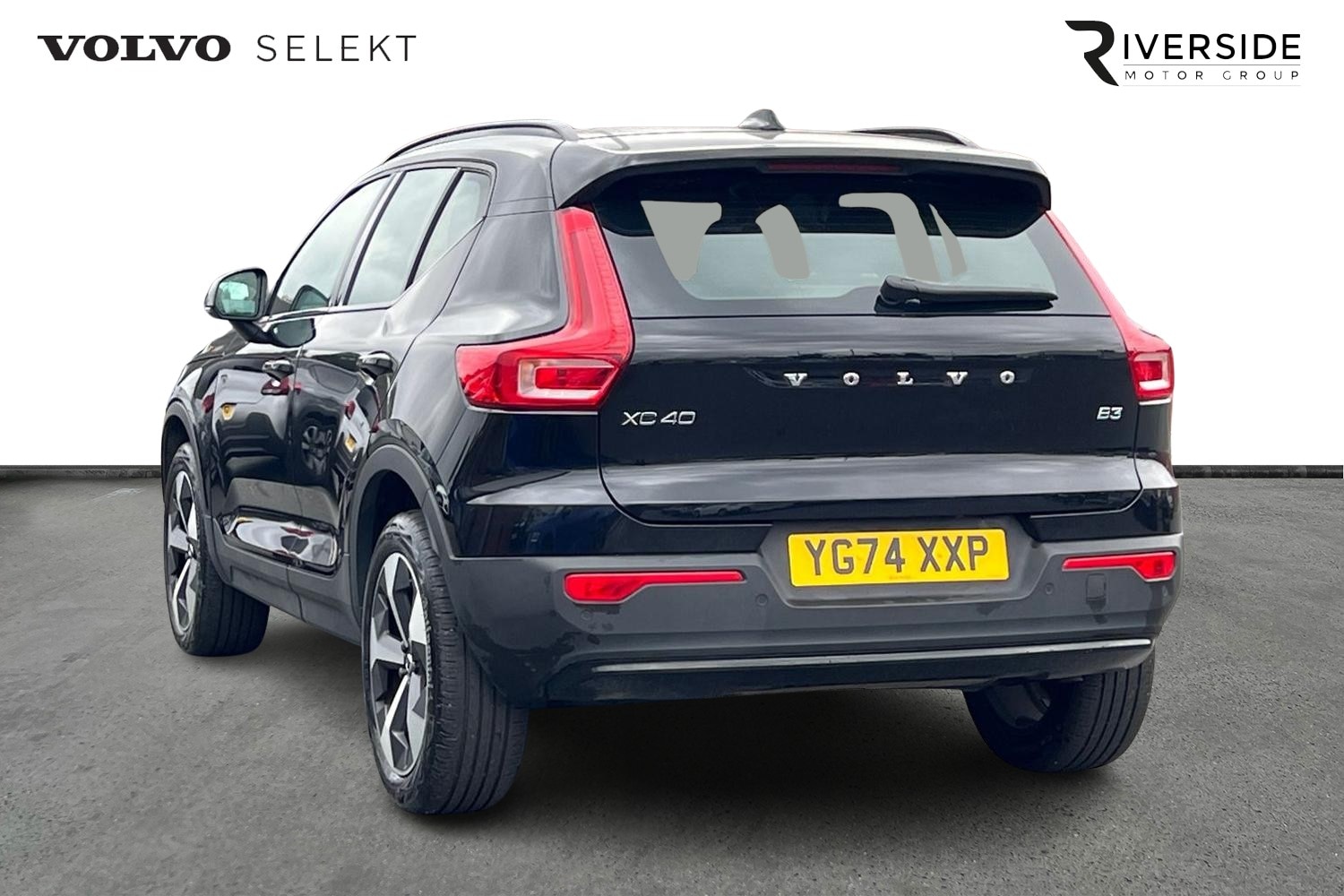 Used Volvo XC40 2024 for sale - 76466438: Photo 3