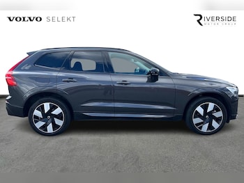 Used Volvo XC60 2023 for sale - 75468919: Photo