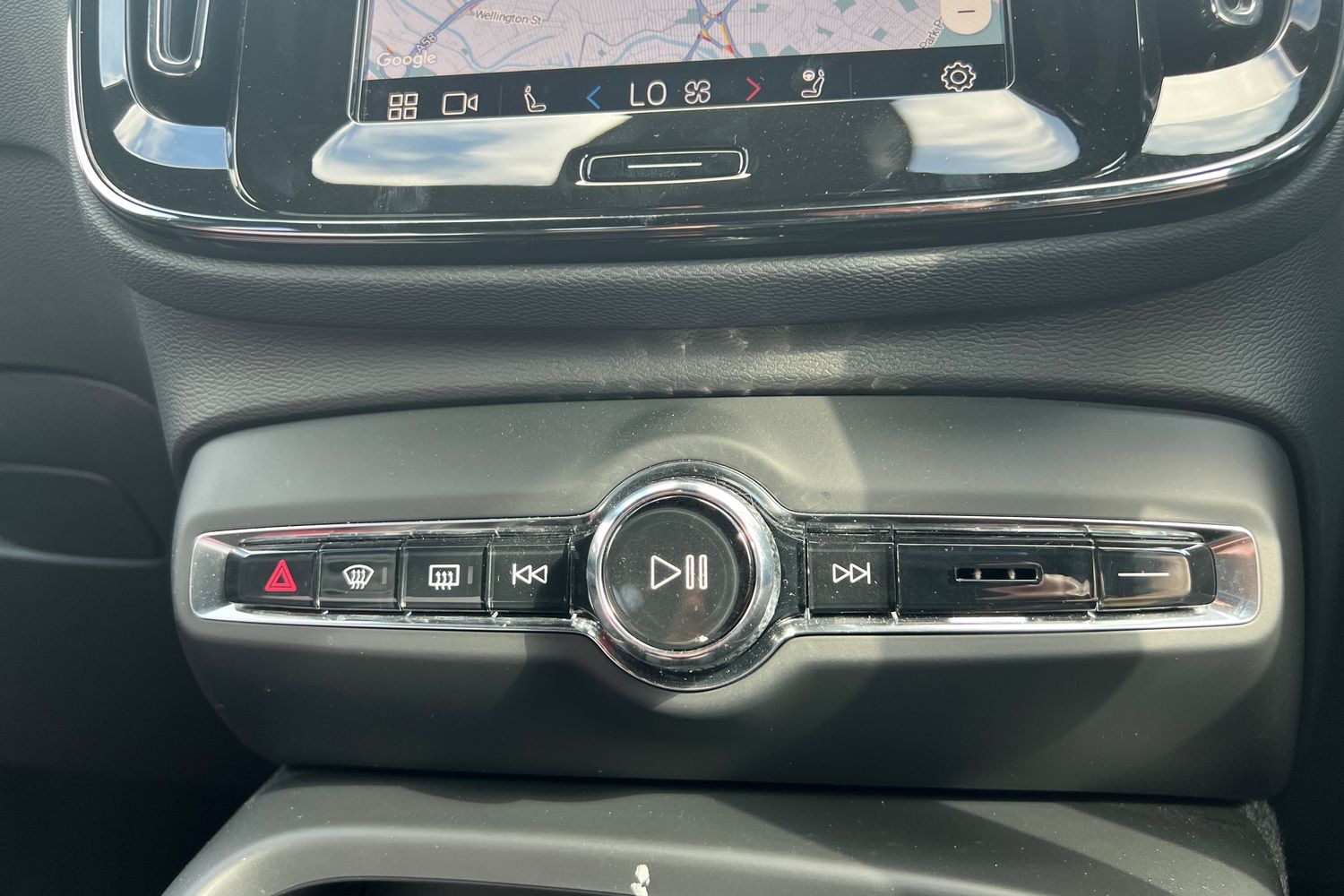 Used Volvo XC40 2025 for sale - 75595587: Photo 14