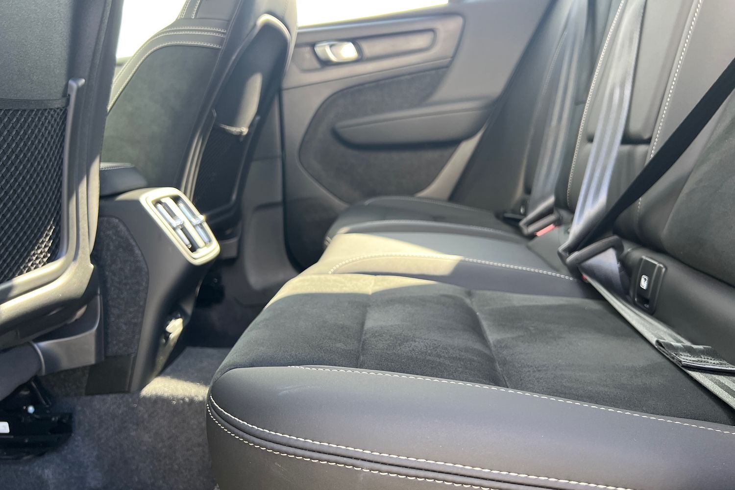 Used Volvo XC40 2025 for sale - 75595587: Photo 17