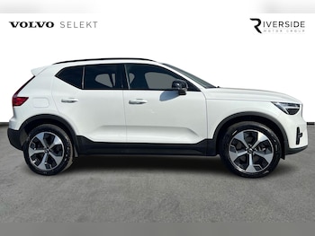 Used Volvo XC40 2025 for sale - 75595587: Photo