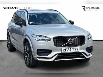 2024 - Plus, B5 AWD Mild hybrid, Petrol, Dark (Sunroof:Tints) 5-Door