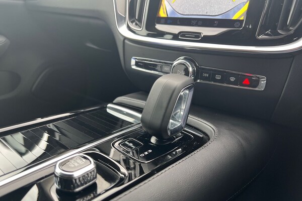Used Volvo V60 2024 for sale - 75468980: Photo 13
