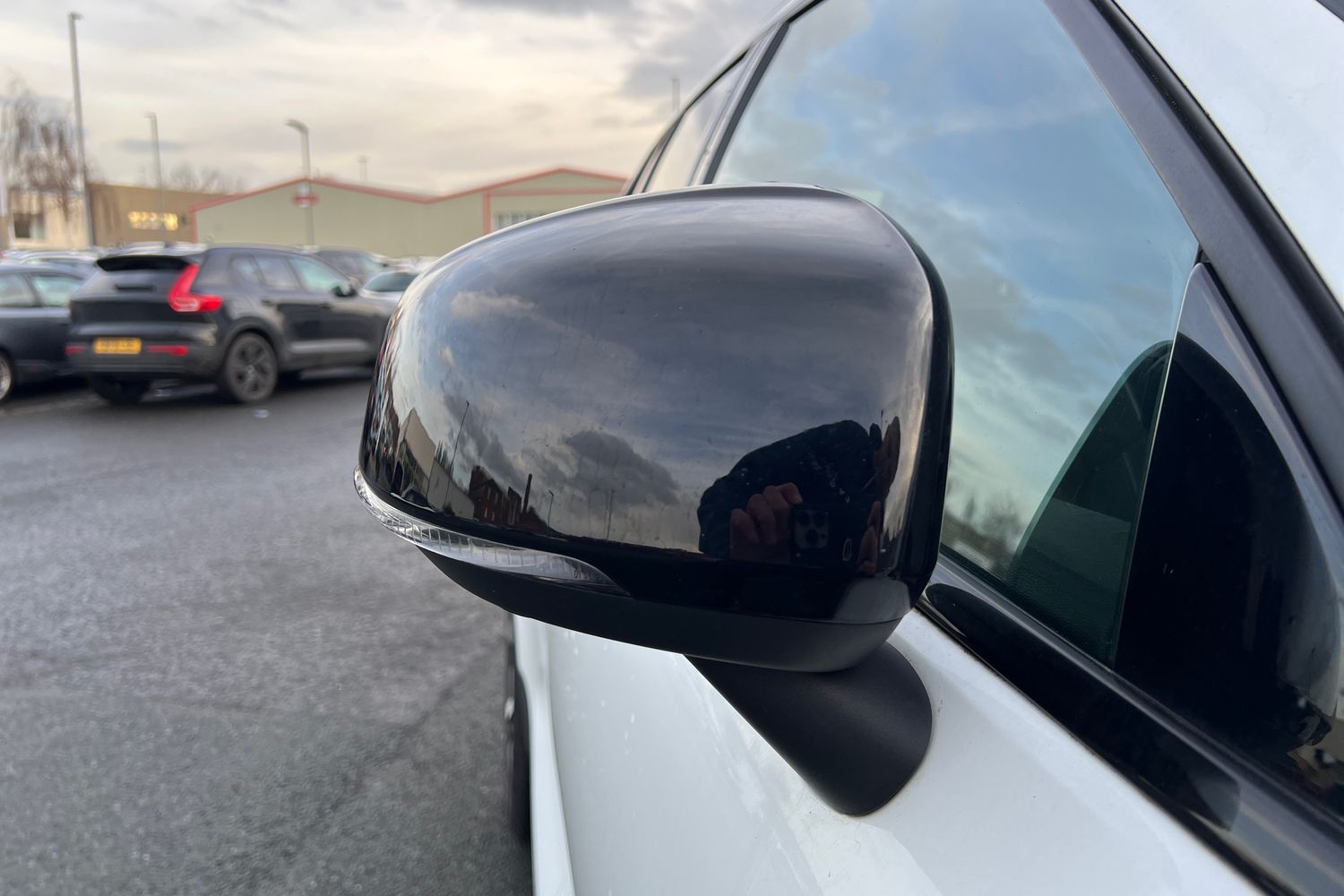 Used Volvo XC40 2023 for sale - 77186328: Photo 19