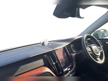Used Volvo XC60 2024 for sale - 75468954: Photo