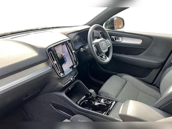 Used Volvo XC40 2023 for sale - 79651897: Photo