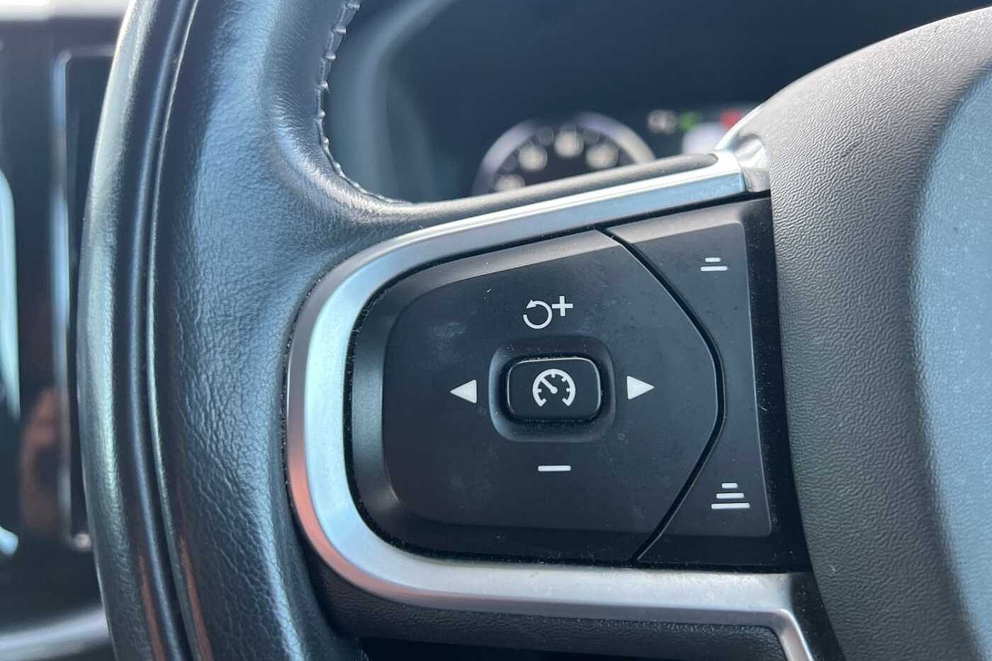 Used Volvo XC60 2020 for sale - 77492713: Photo 11