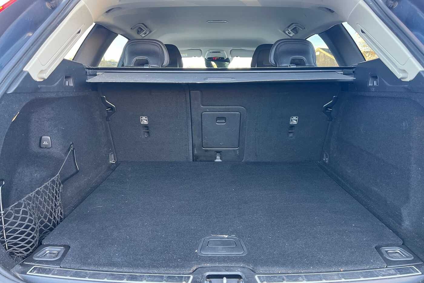 Used Volvo XC60 2020 for sale - 77492713: Photo 8