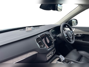 Used Volvo XC90 2025 for sale - 75595628: Photo