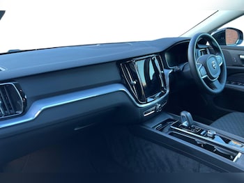Used Volvo V60 2022 for sale - 76630219: Photo