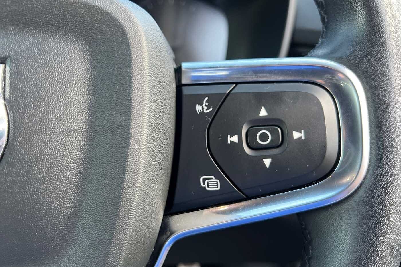 Used Volvo XC40 2021 for sale - 76130578: Photo 12