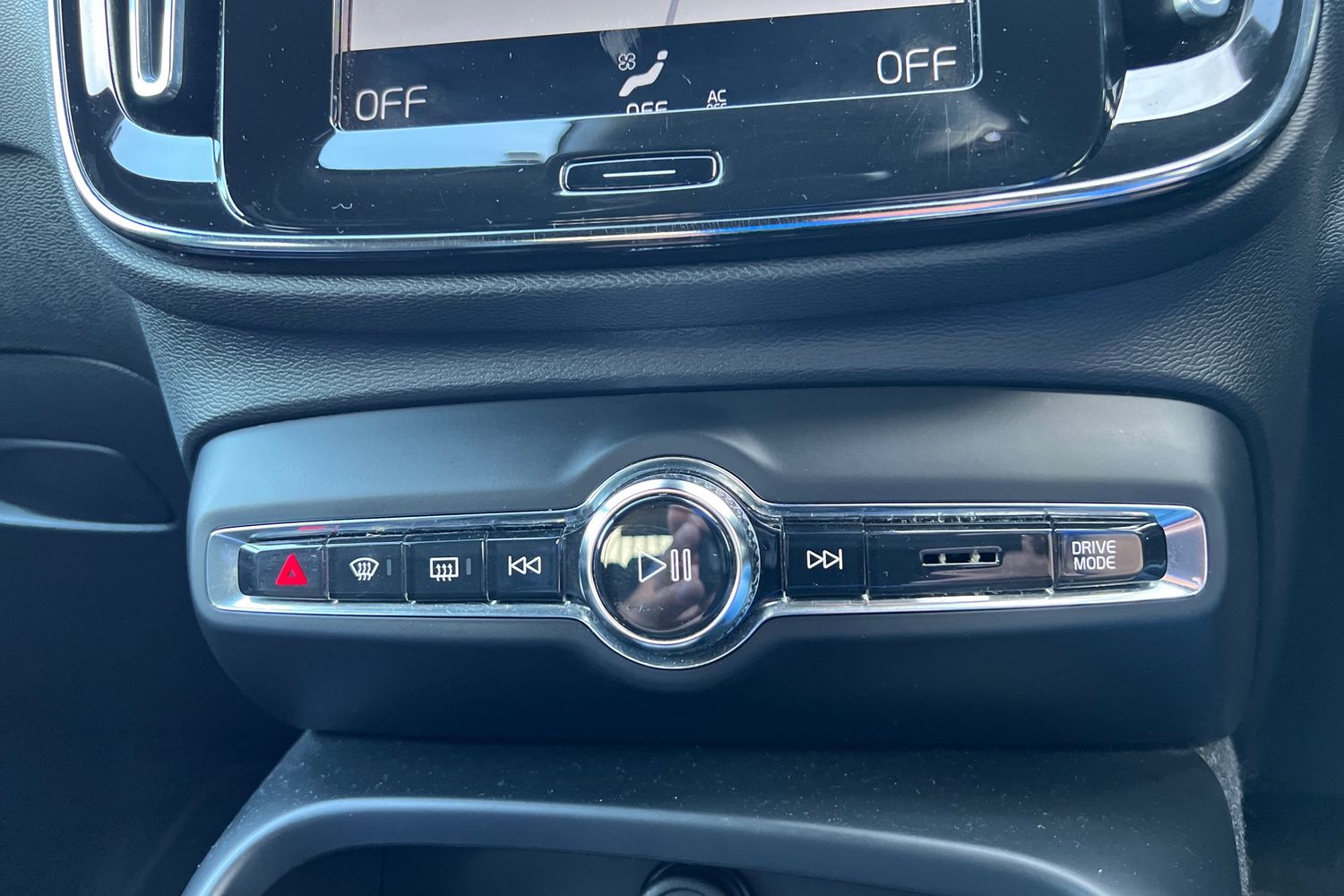 Used Volvo XC40 2021 for sale - 76130578: Photo 14