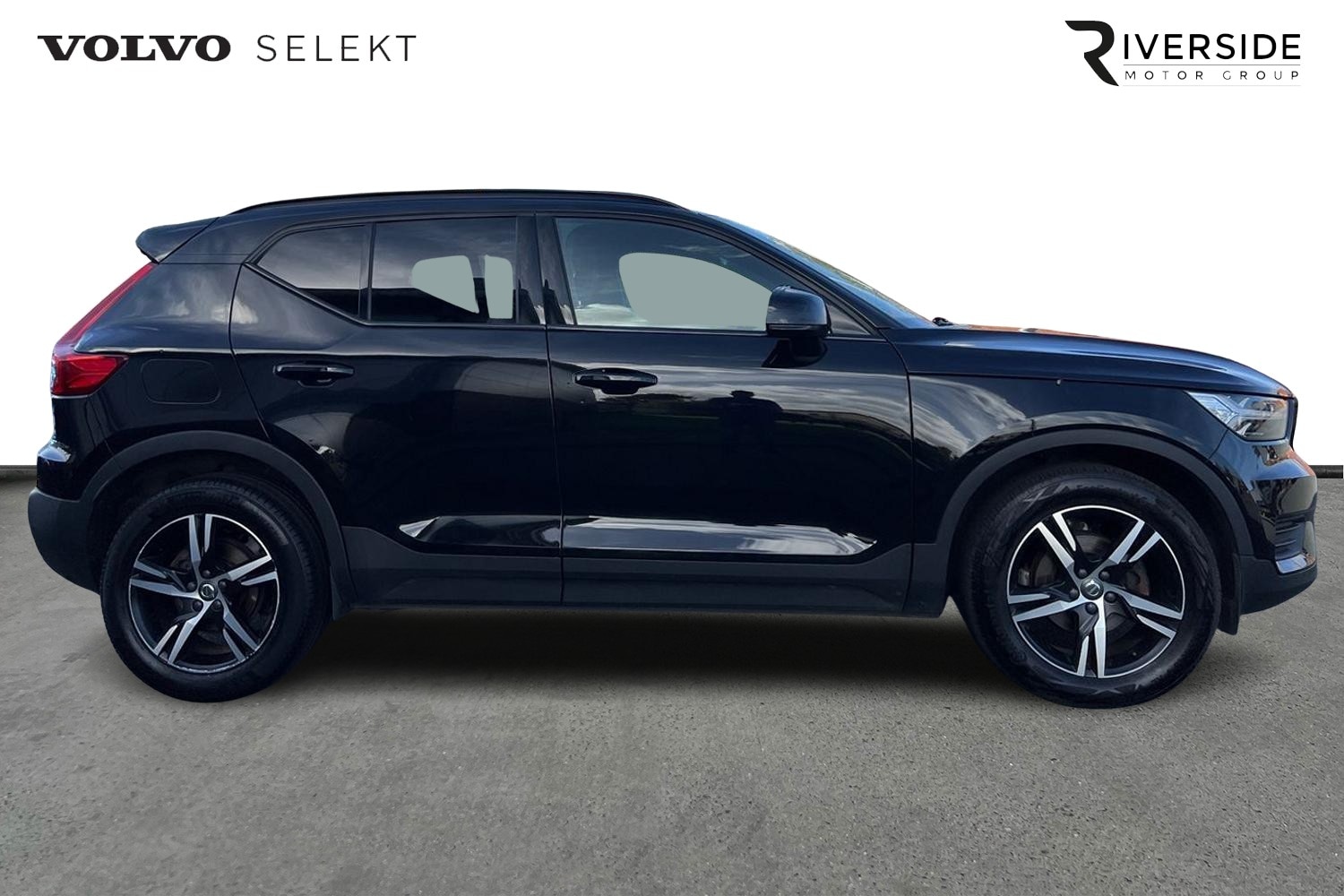 Used Volvo XC40 2021 for sale - 76130578: Photo 4