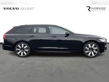 Used Volvo V90 2026 for sale - 77449805: Photo