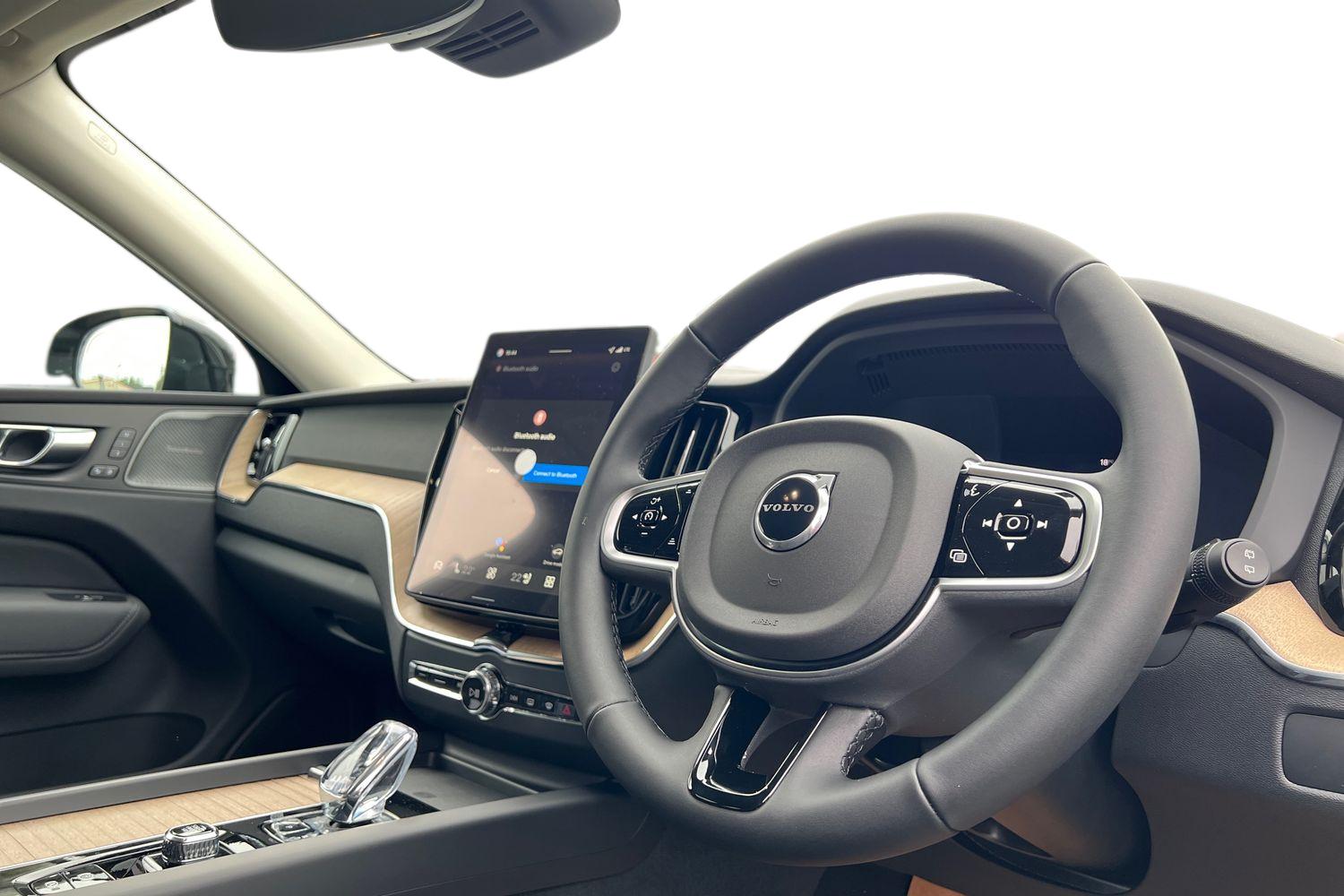 Used Volvo XC60 2025 for sale - 76008314: Photo 10