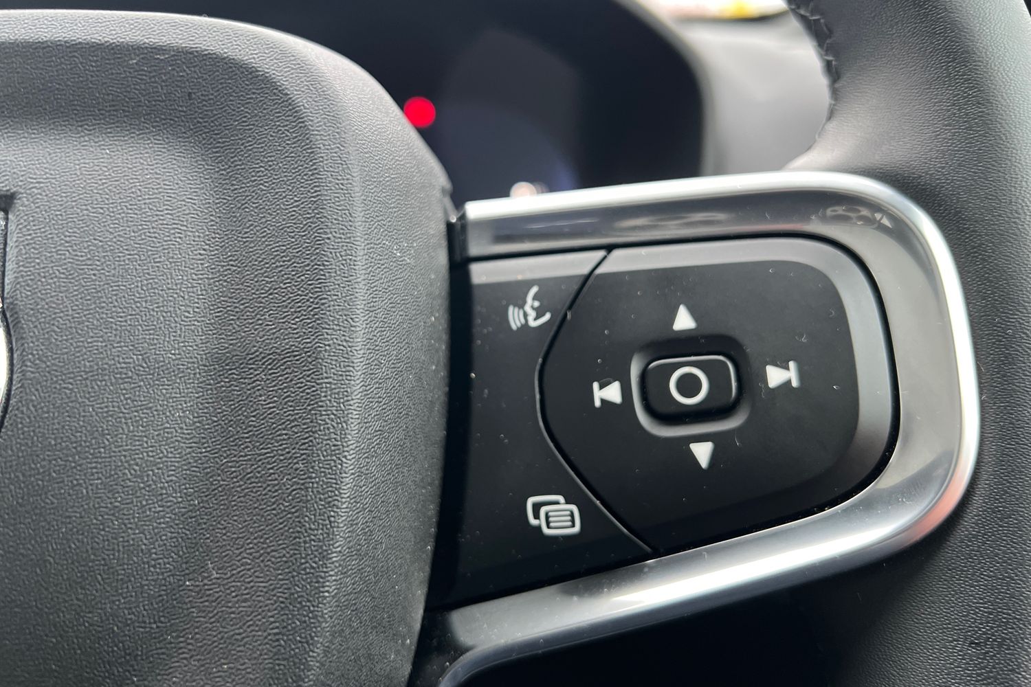 Used Volvo EC40 2025 for sale - 76428189: Photo 12