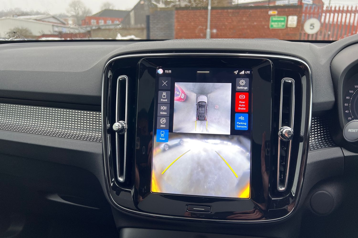 Used Volvo EC40 2025 for sale - 76428189: Photo 16