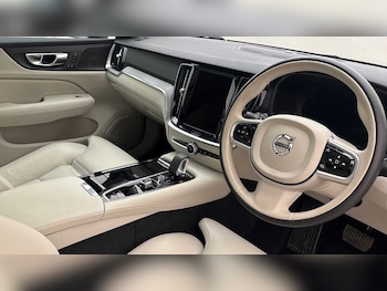 Used Volvo V60 2025 for sale - 78406425: Photo