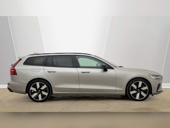 Used Volvo V60 2025 for sale - 78406425: Photo