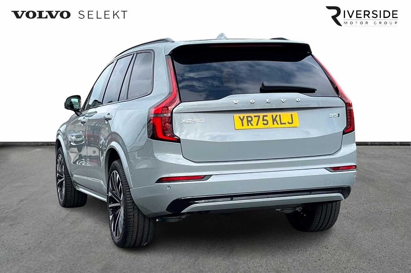 Used Volvo XC90 2025 for sale - 76393709: Photo 3