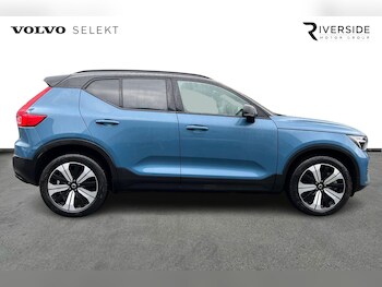 Used Volvo XC40 2023 for sale - 77476570: Photo