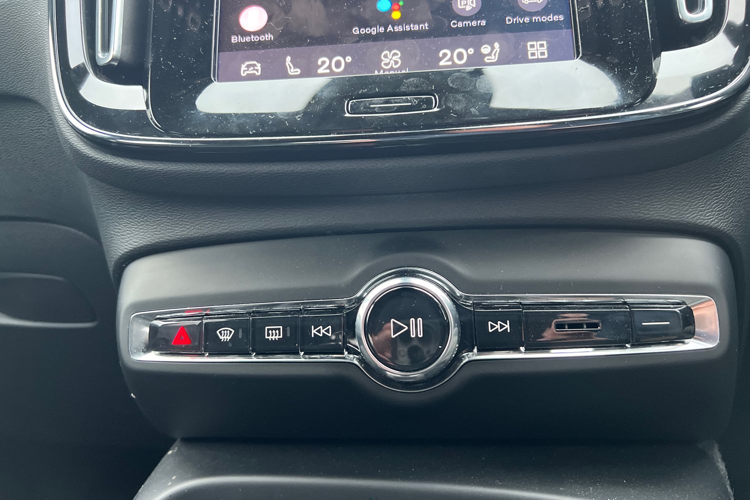 Used Volvo XC40 2025 for sale - 76221819: Photo 14