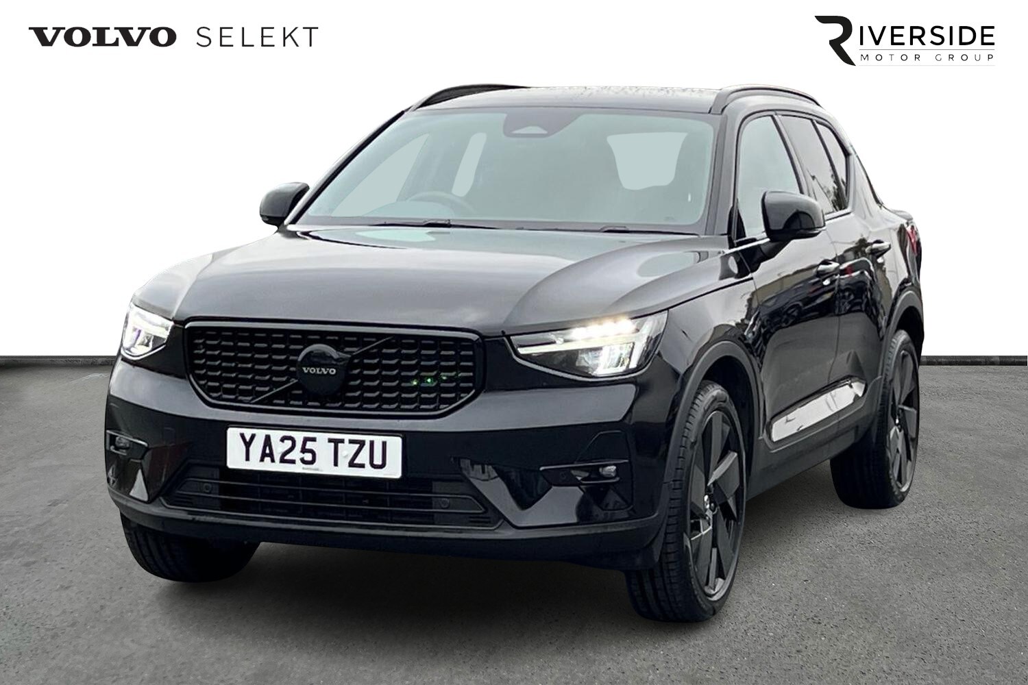 Used Volvo XC40 2025 for sale - 76221819: Photo 9