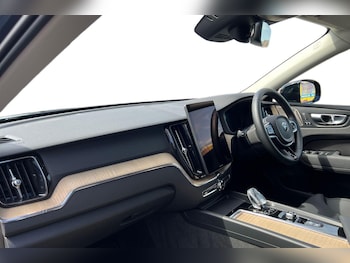 Used Volvo XC60 2026 for sale - 78941615: Photo