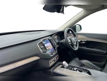 Used Volvo XC90 2022 for sale - 77353728: Photo