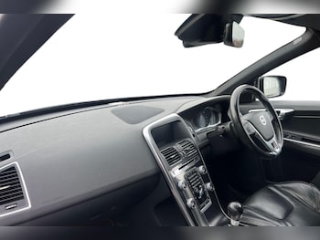 Used Volvo XC60 2016 for sale - 77556836: Photo