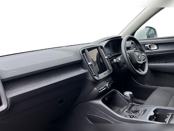 Used Volvo XC40 2022 for sale - 75829281: Photo