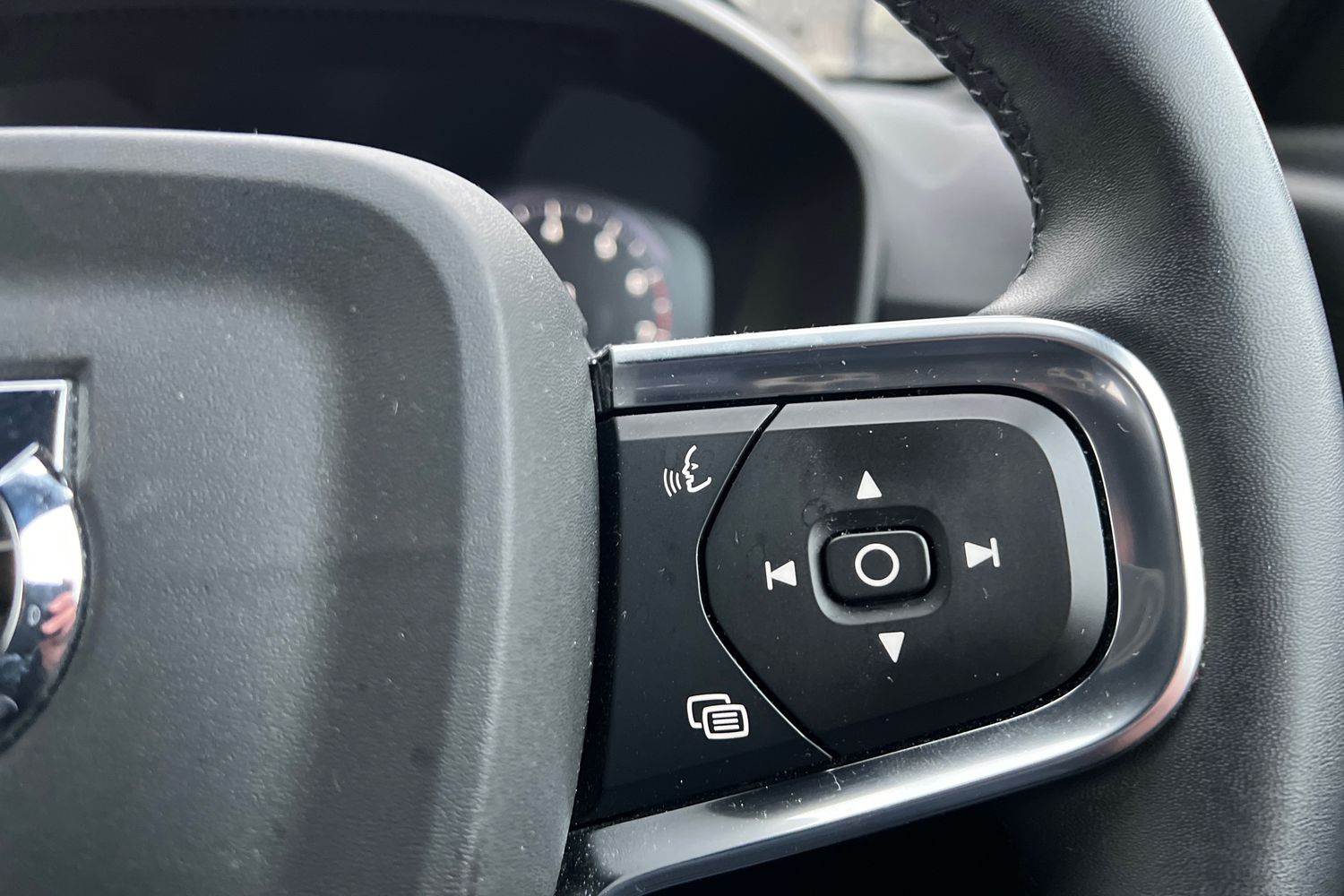 Used Volvo XC40 2022 for sale - 77025451: Photo 12