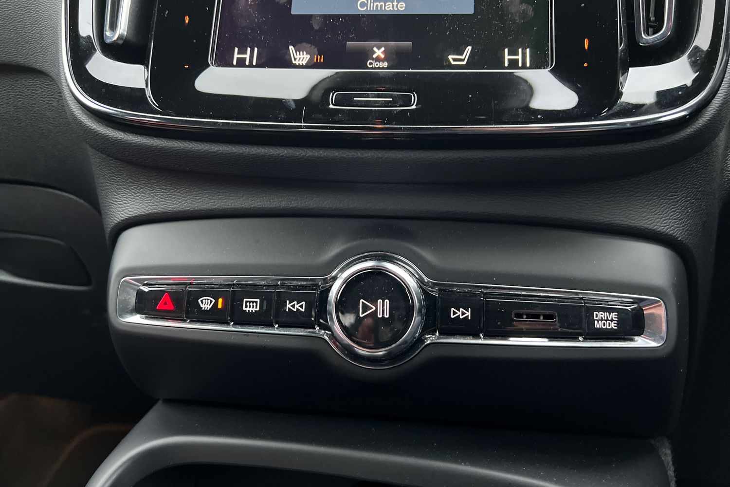 Used Volvo XC40 2022 for sale - 77025451: Photo 14