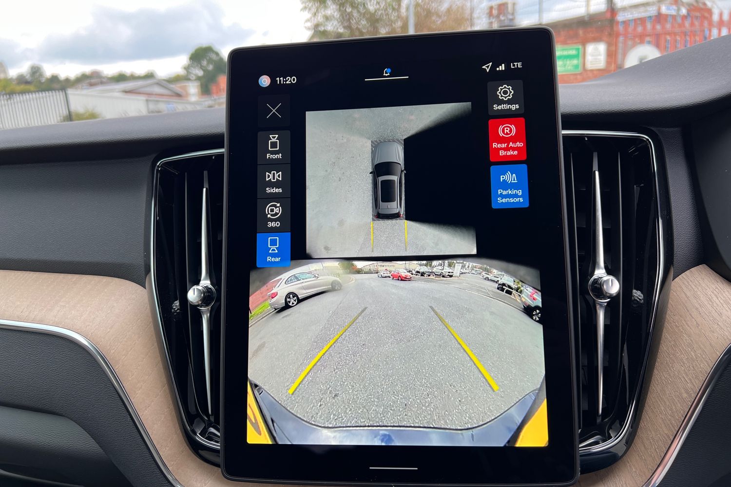 Used Volvo XC60 2025 for sale - 77035803: Photo 16