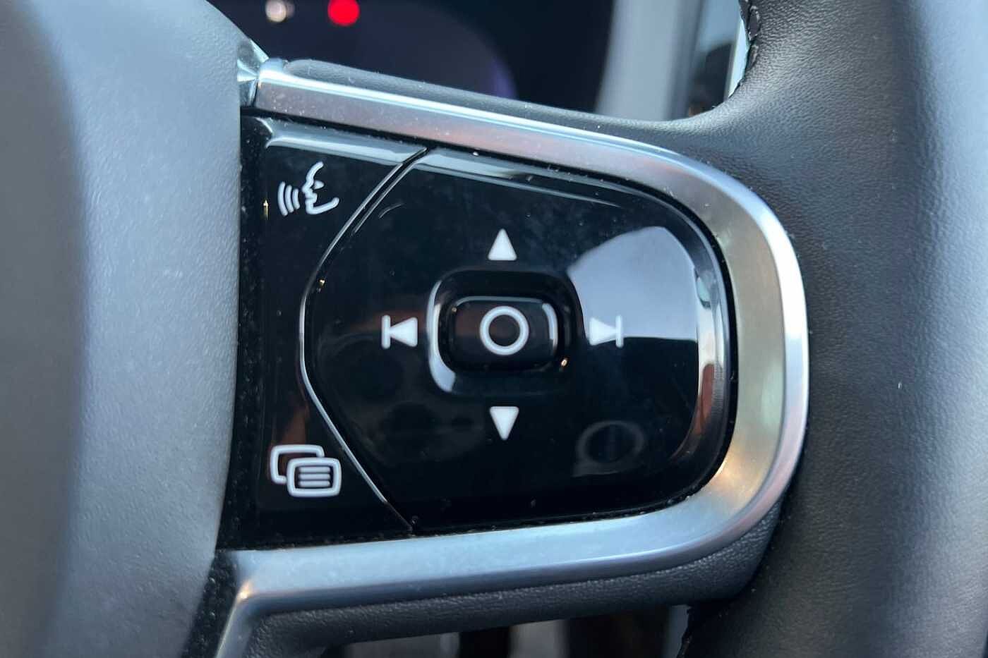 Used Volvo XC60 2022 for sale - 76630202: Photo 12