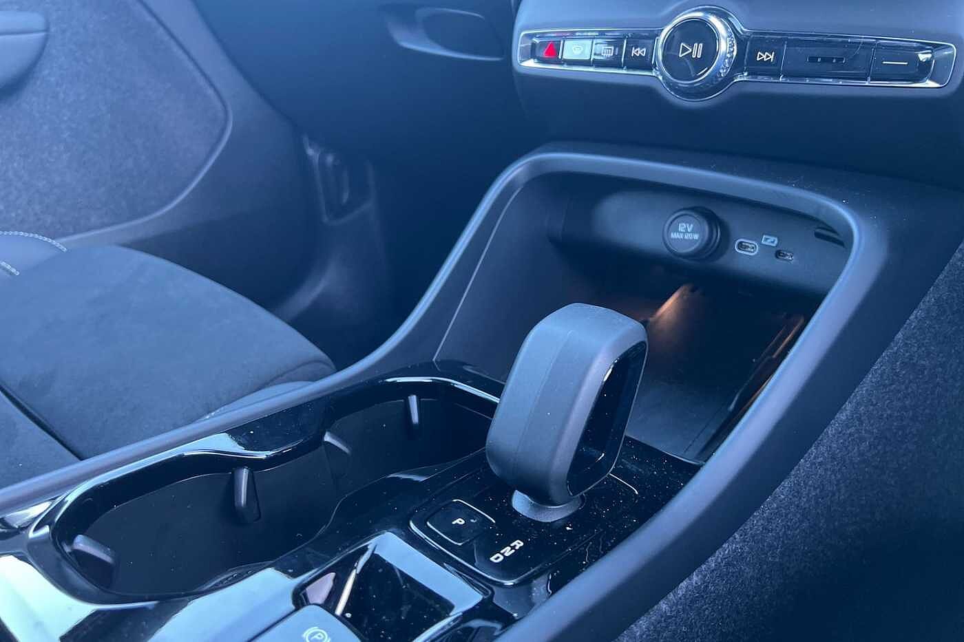 Used Volvo XC40 2025 for sale - 76614818: Photo 13