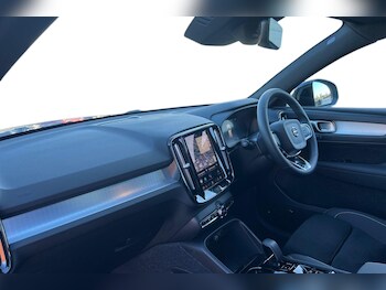 Used Volvo XC40 2025 for sale - 76614818: Photo