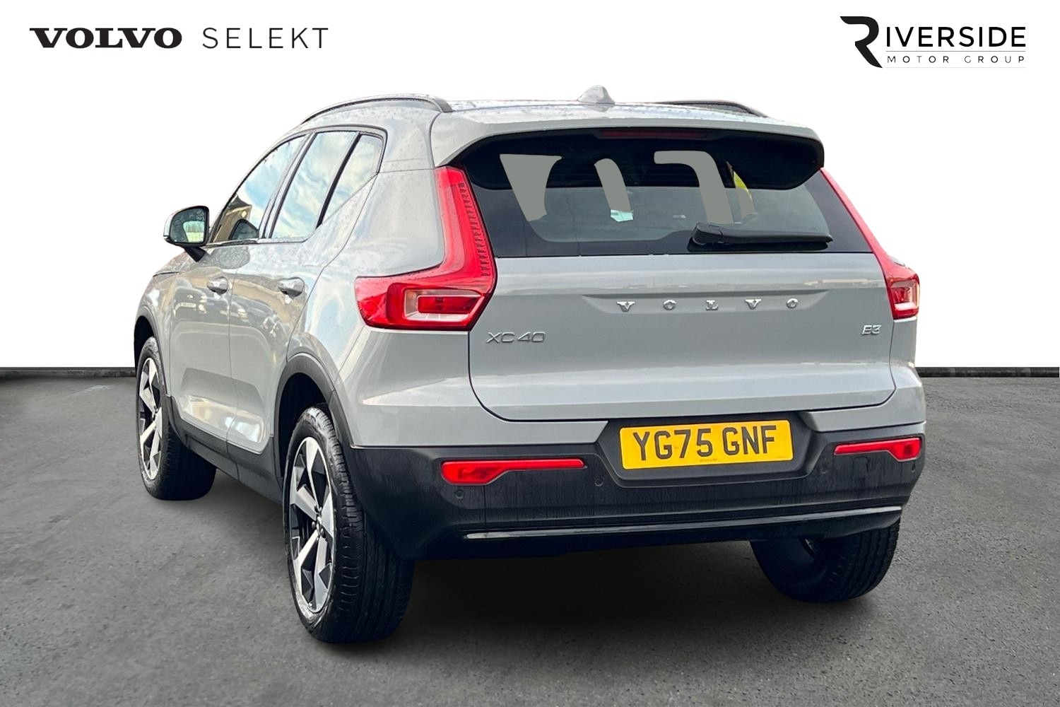 Used Volvo XC40 2025 for sale - 76614818: Photo 3