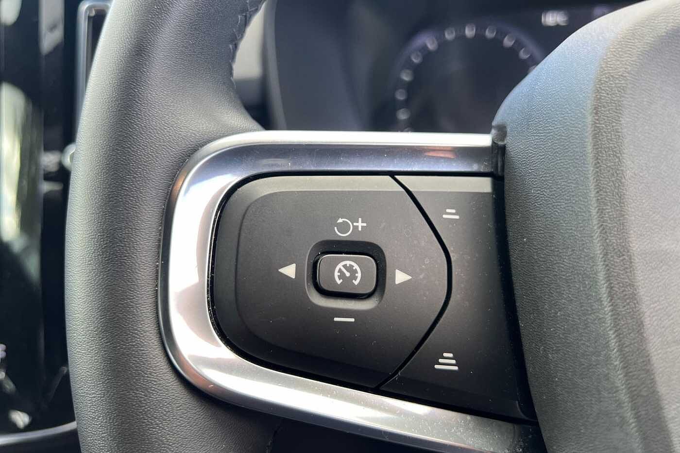 Used Volvo XC40 2021 for sale - 75641068: Photo 11