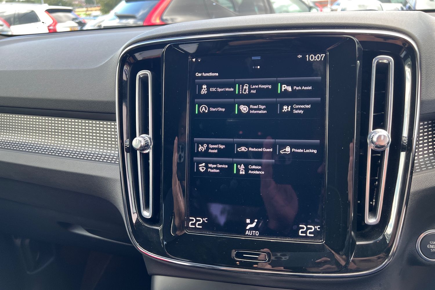 Used Volvo XC40 2021 for sale - 75641068: Photo 16