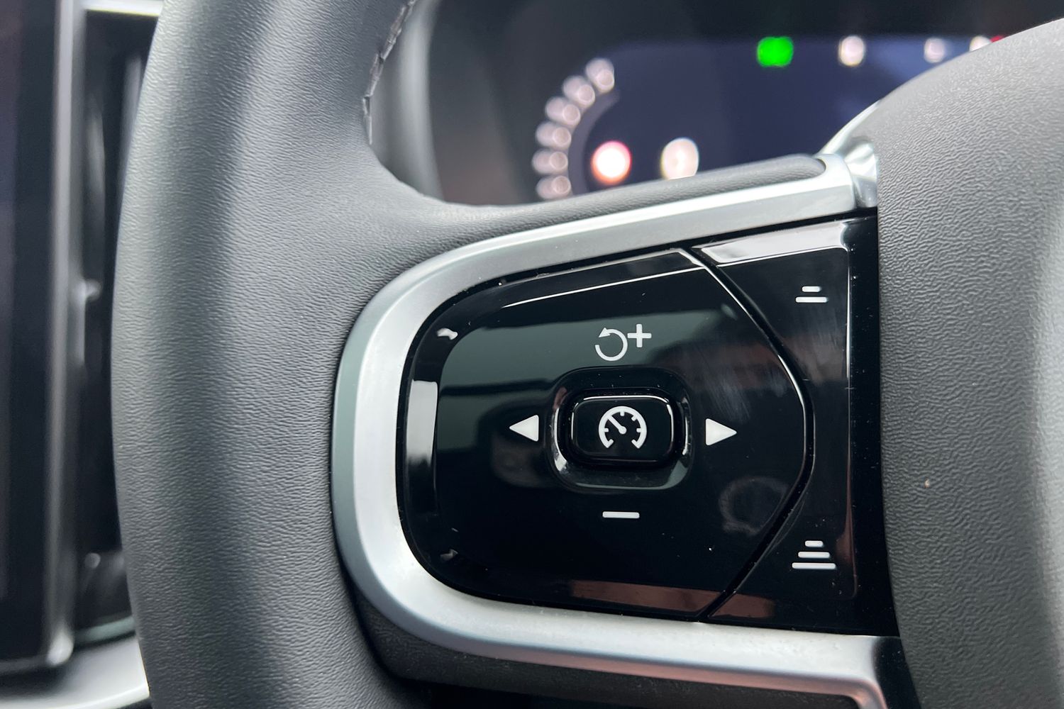 Used Volvo XC90 2025 for sale - 77300453: Photo 11