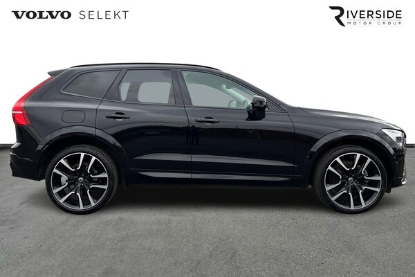 Used Volvo XC60 2022 for sale - 76161530: Photo 4