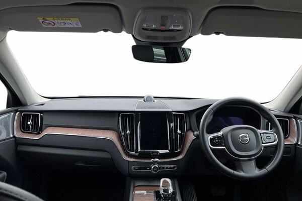 Used Volvo XC60 2022 for sale - 76161530: Photo 6